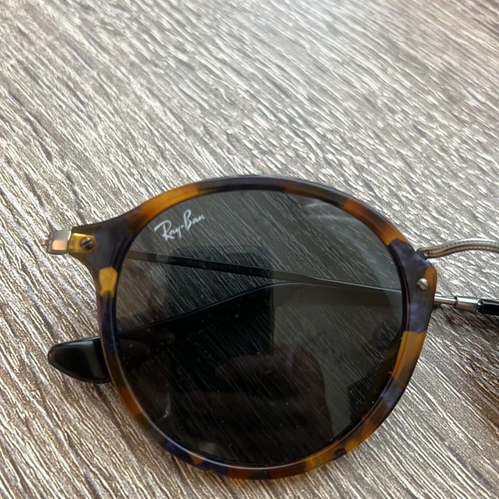 Raybans tortoise shell - Picture 2 of 3